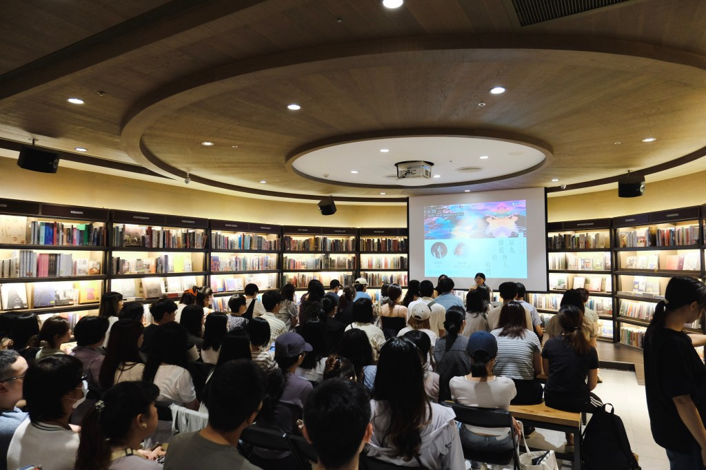 這不是女人一輩子碰不上的事，但我們的回應顯然「不成比例」（上）